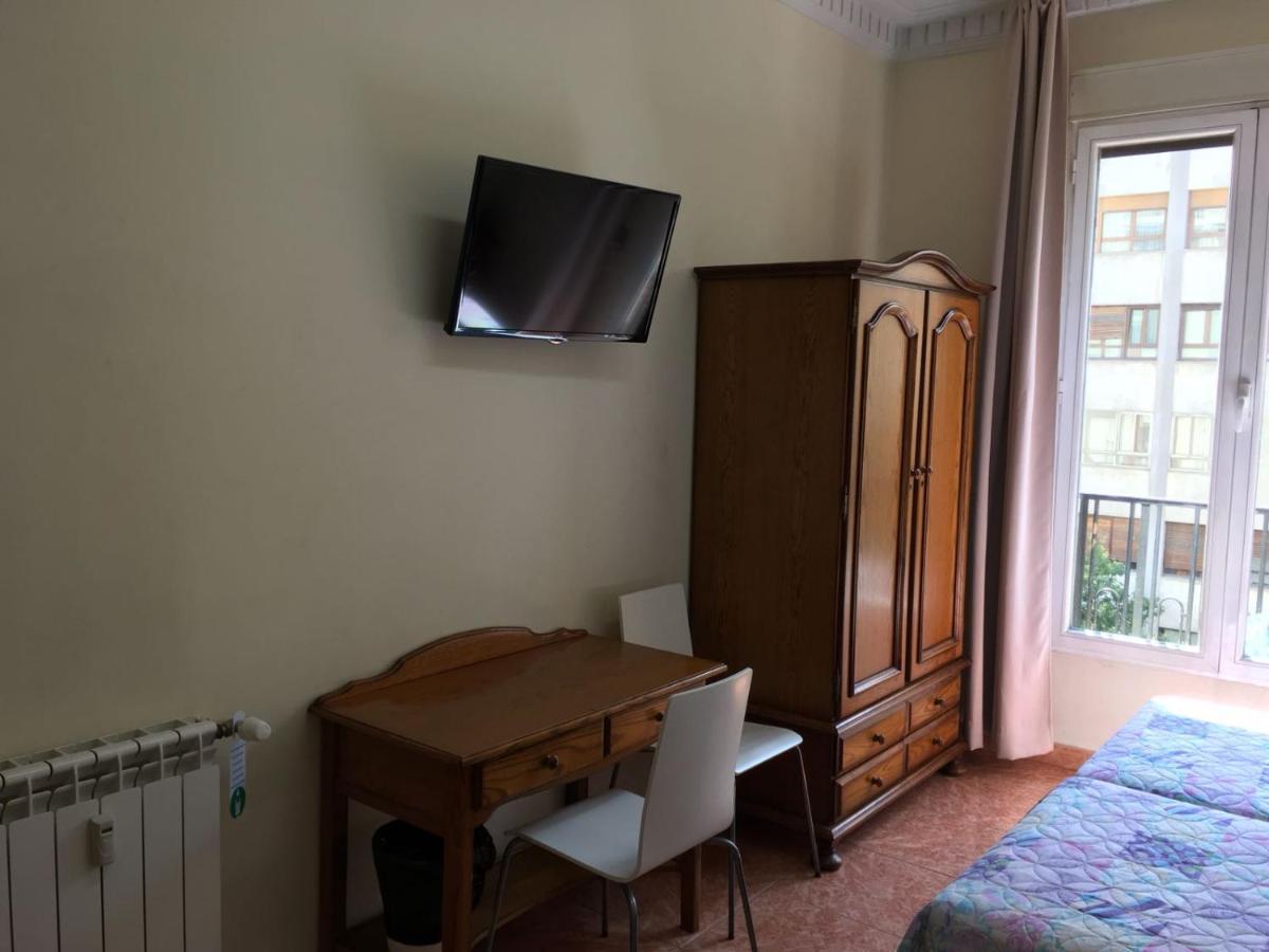 Hostal Retiro مدريد المظهر الخارجي الصورة