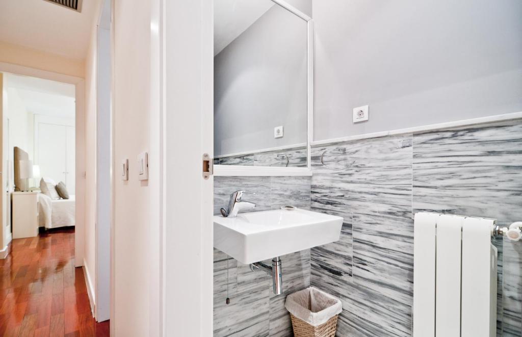 Hostal Retiro مدريد الغرفة الصورة