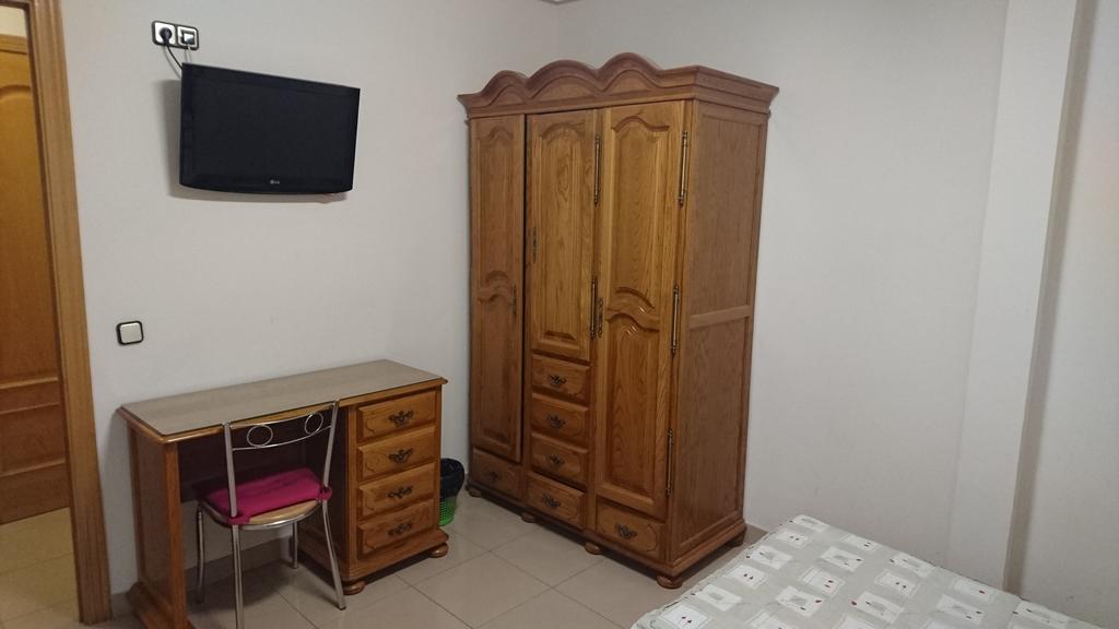 Hostal Retiro مدريد الغرفة الصورة