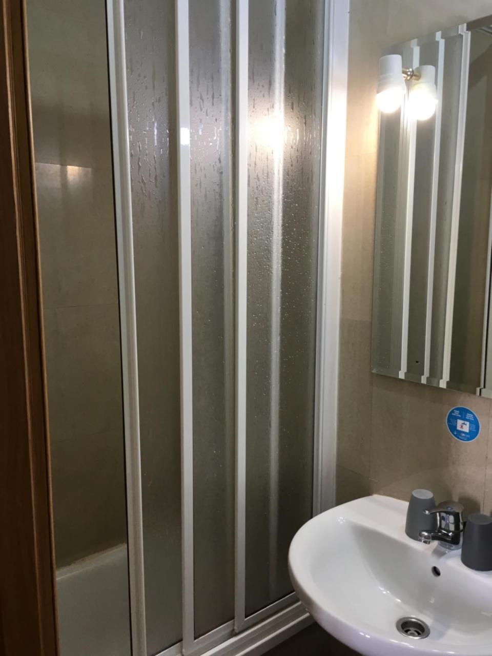 Hostal Retiro مدريد المظهر الخارجي الصورة